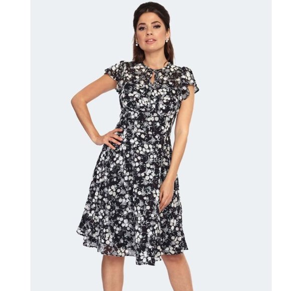 Voodoo Vixen Floral Embroidery Chiffon Flutter Sleeve Flare Dress Size L - NWT - Picture 1 of 5